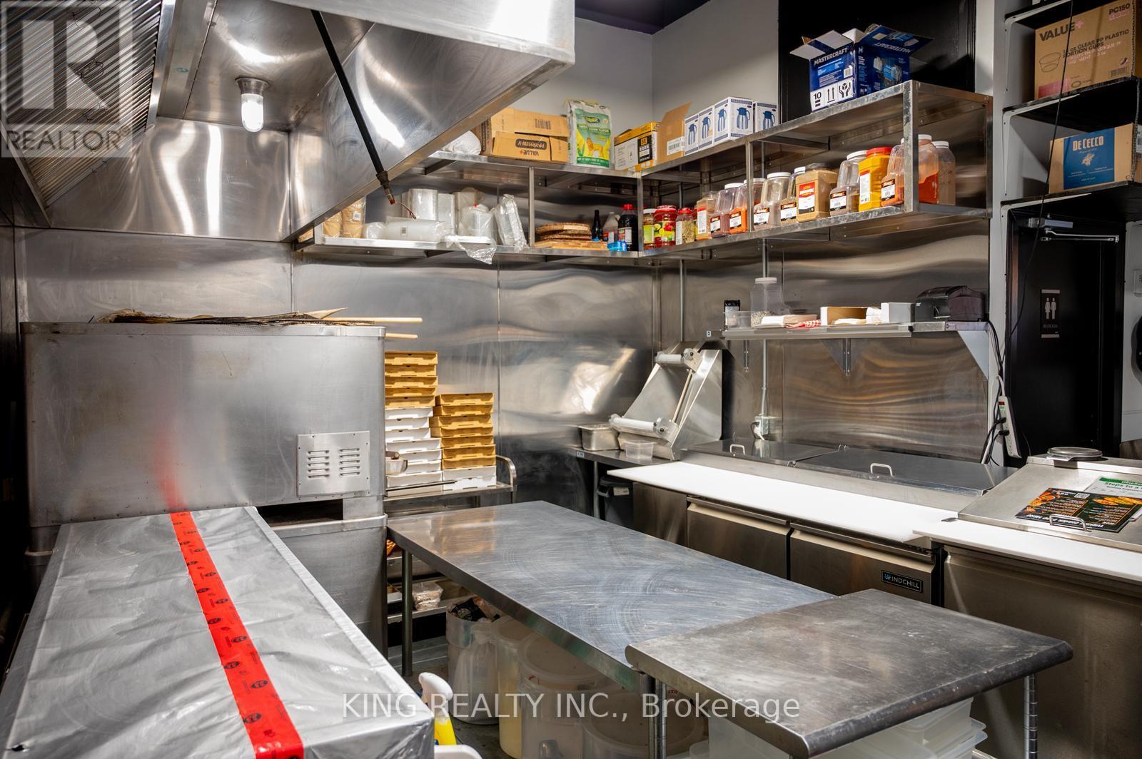 2712 Keele Street, Toronto, Ontario  M3M 2G1 - Photo 28 - W12678944