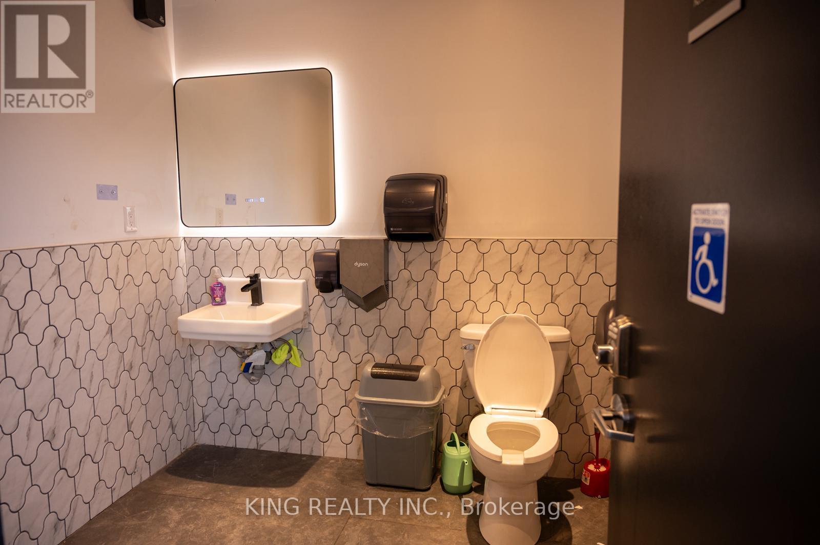 2712 Keele Street, Toronto, Ontario  M3M 2G1 - Photo 40 - W12678944