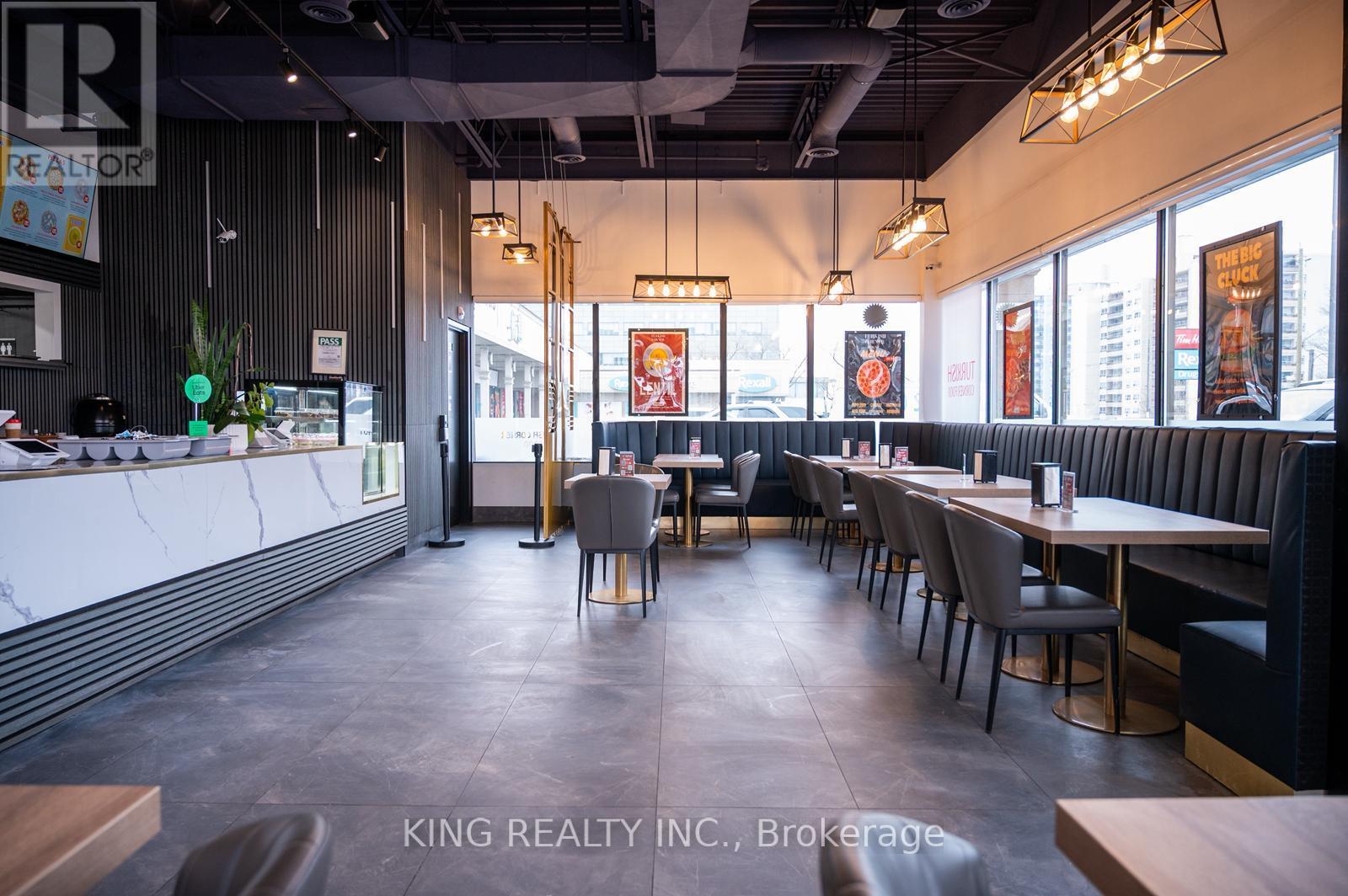 2712 Keele Street, Toronto, Ontario  M3M 2G1 - Photo 8 - W12678944