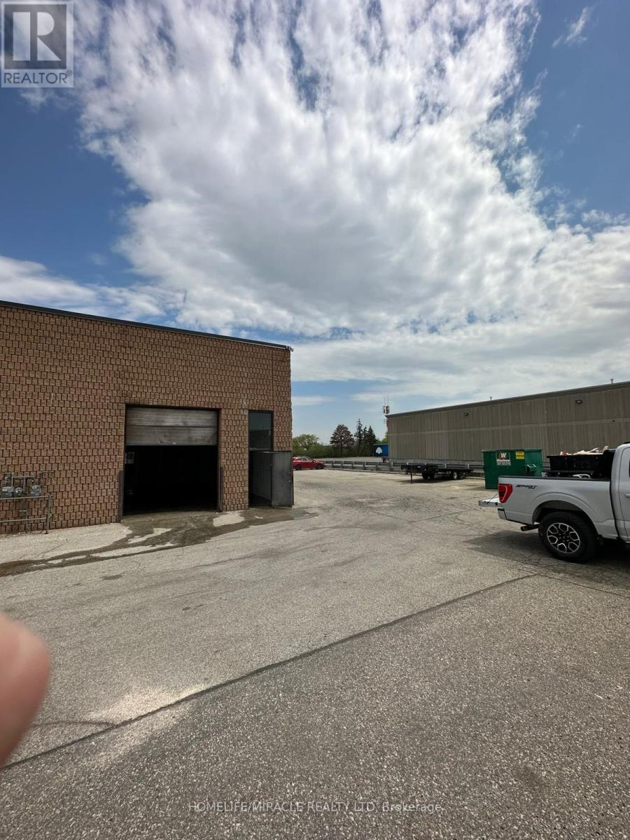 24 - 1050 Britannia Road, Mississauga, Ontario  L4W 4N9 - Photo 16 - W12678964