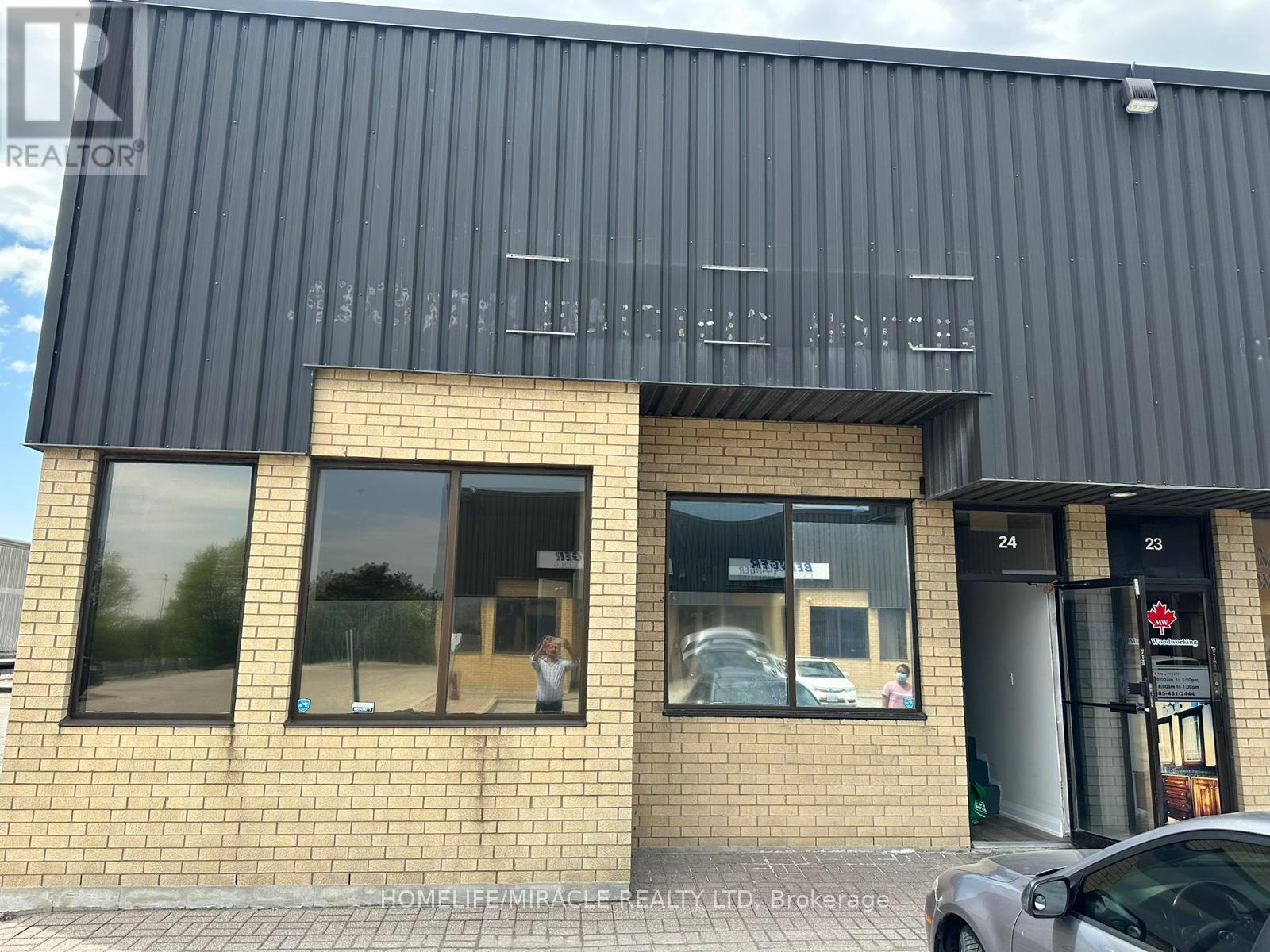 24 - 1050 Britannia Road, Mississauga, Ontario  L4W 4N9 - Photo 25 - W12678964