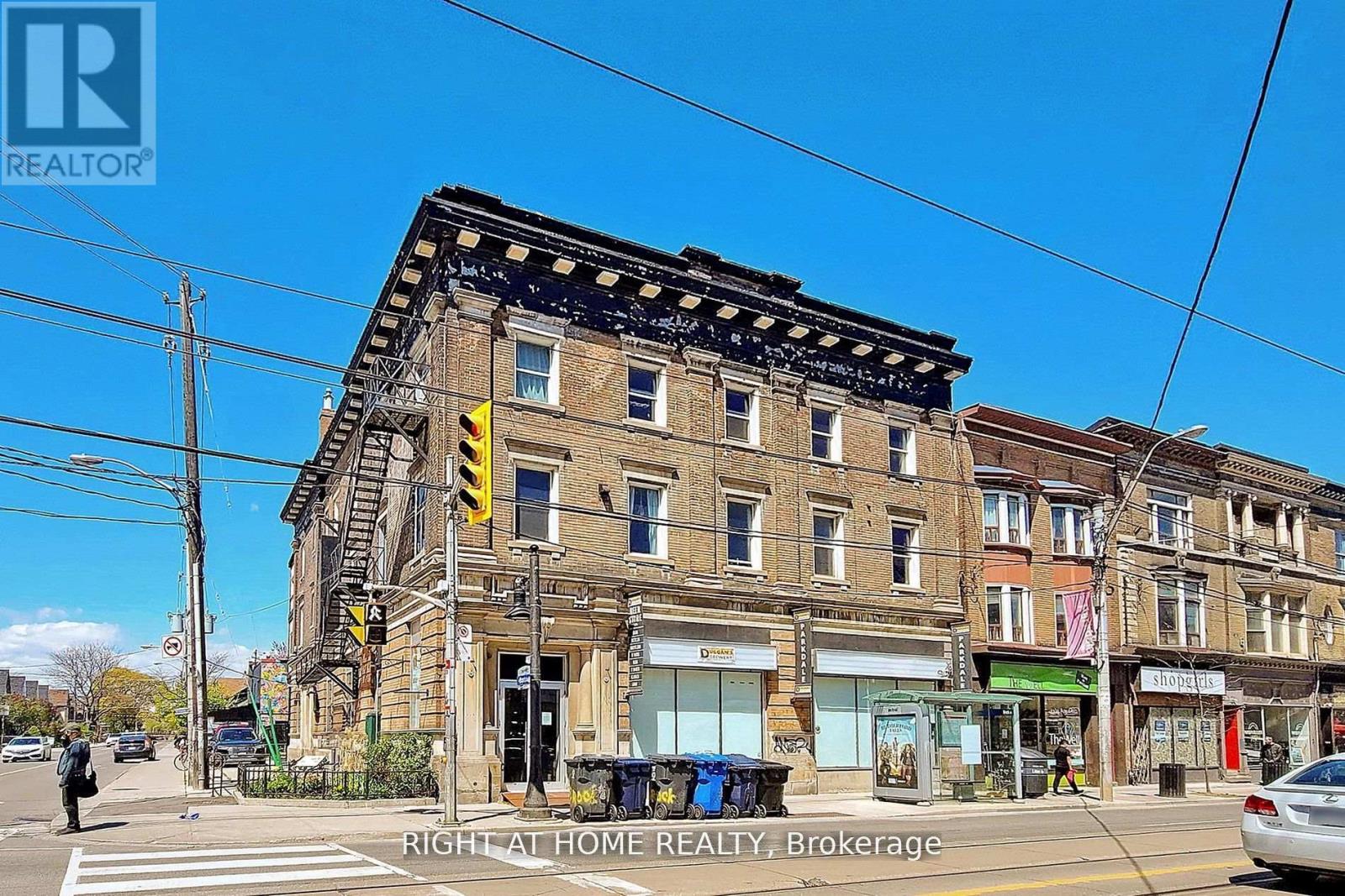 1346 Queen Street W, Toronto, Ontario  M6K 1L4 - Photo 1 - W12678974
