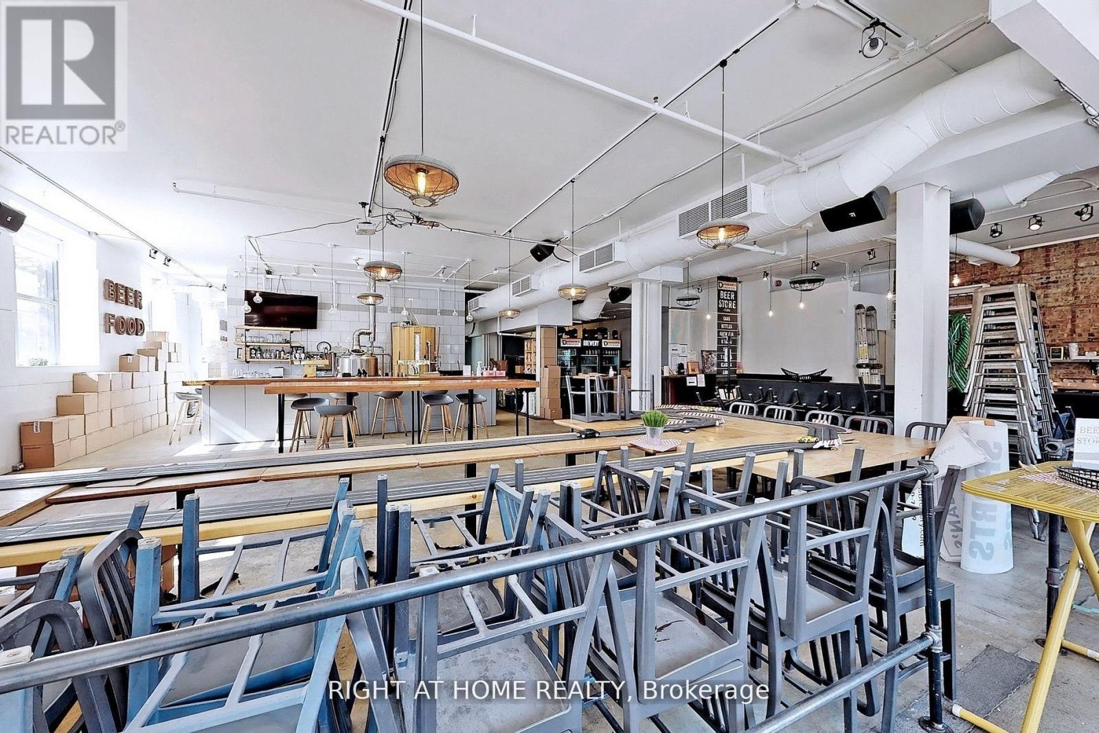 1346 Queen Street W, Toronto, Ontario  M6K 1L4 - Photo 15 - W12678974