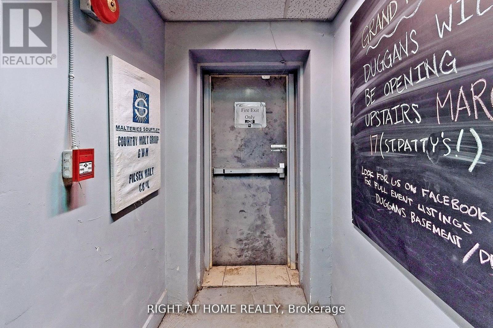 1346 Queen Street W, Toronto, Ontario  M6K 1L4 - Photo 23 - W12678974