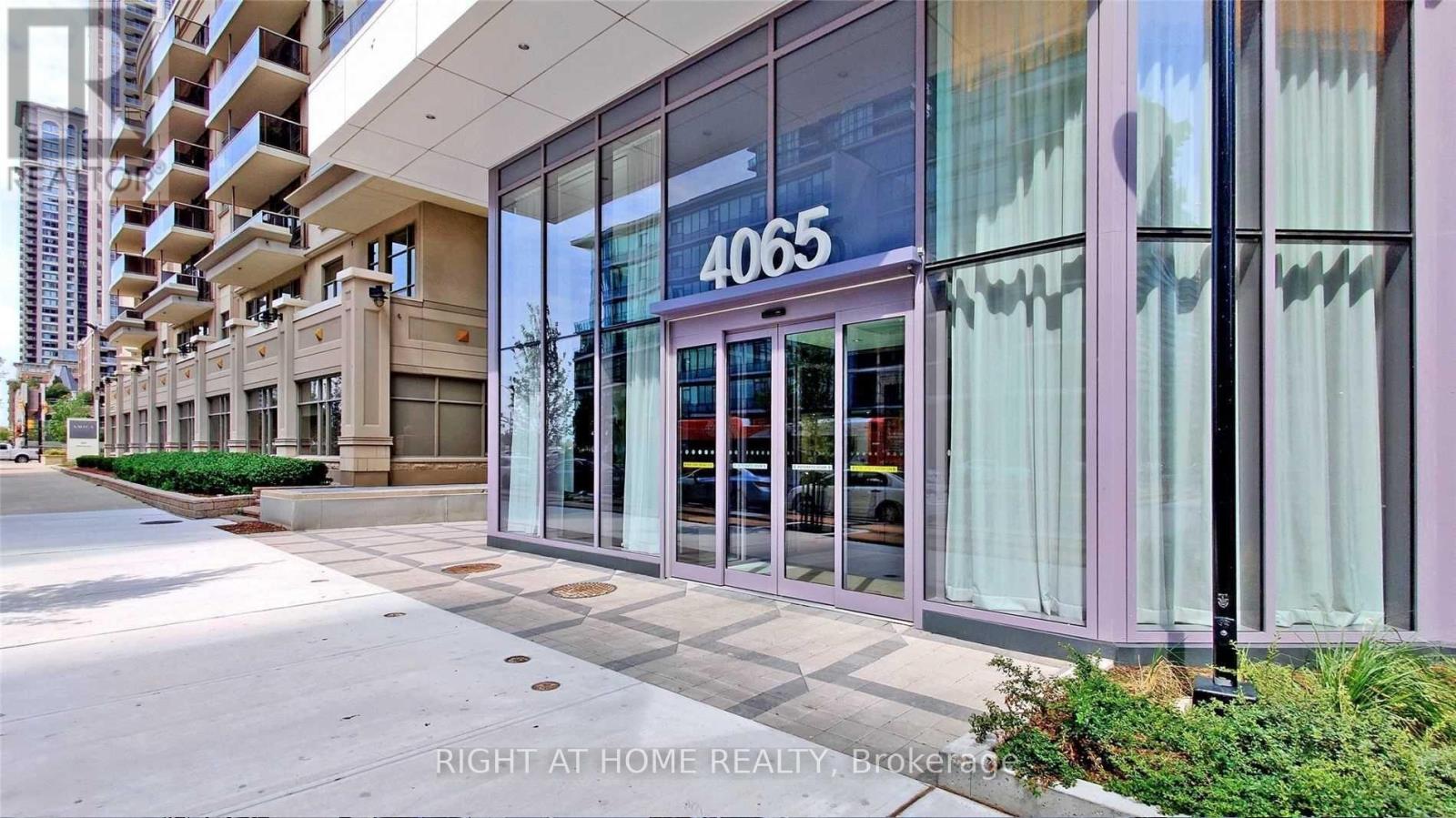 Ph06 - 4065 Confederation Parkway, Mississauga, Ontario  L5B 0L4 - Photo 2 - W12678986