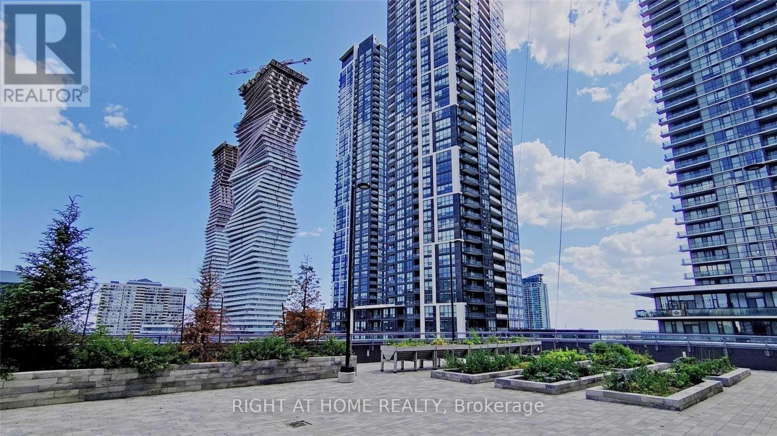 Ph06 - 4065 Confederation Parkway, Mississauga, Ontario  L5B 0L4 - Photo 32 - W12678986