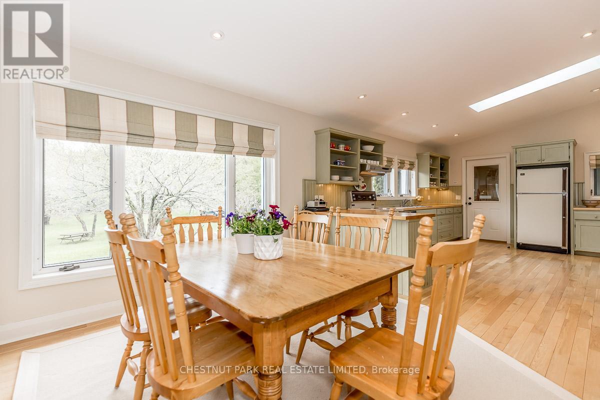 16249 Shaws Creek Road, Caledon, Ontario  L7C 1V9 - Photo 14 - W12678988