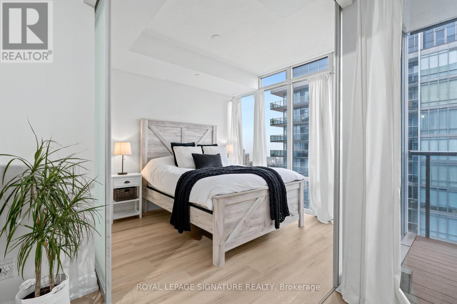 2803 - 90 Park Lawn Road, Toronto, Ontario  M8Y 0B6 - Photo 15 - W12678990