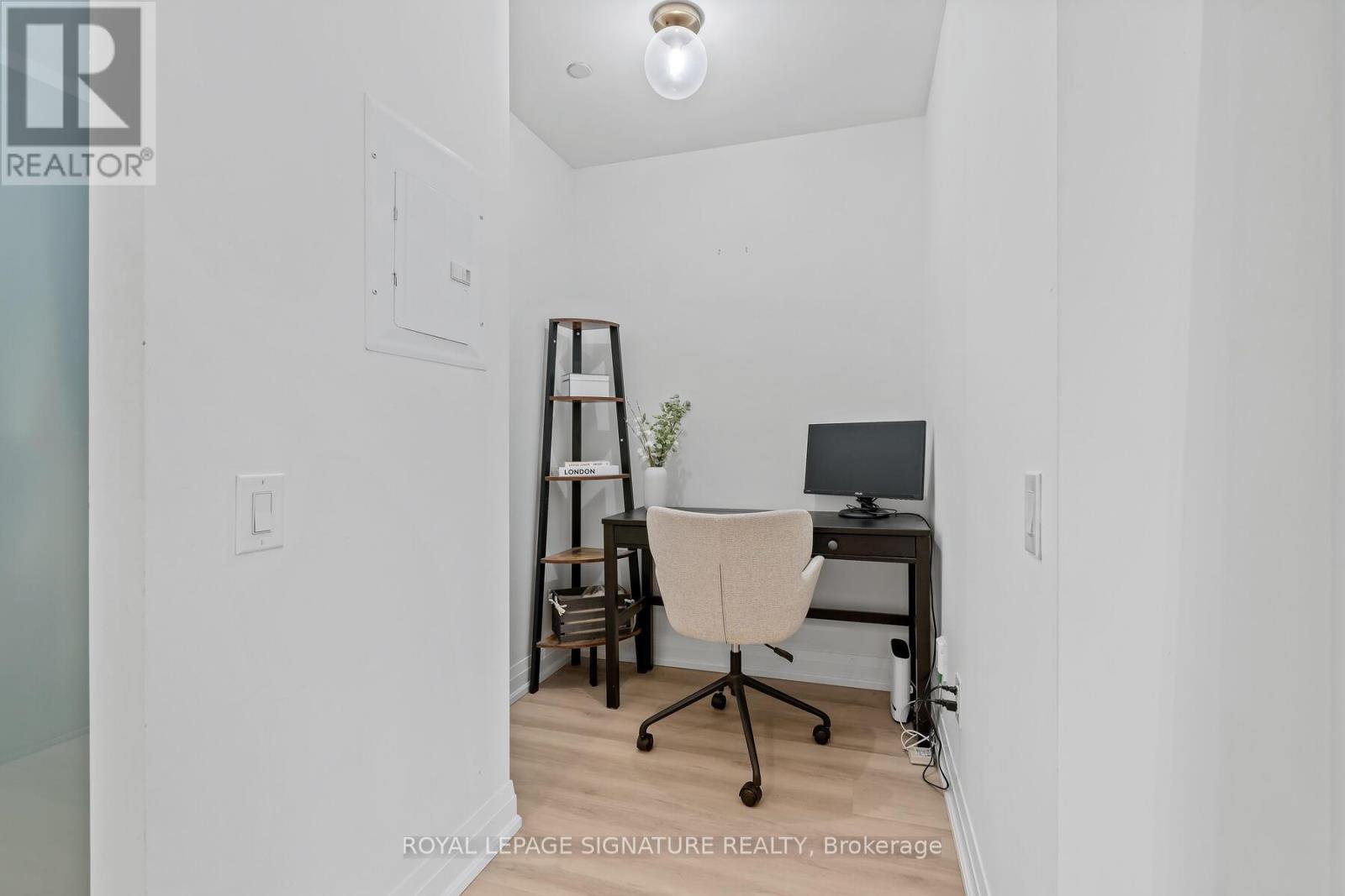 2803 - 90 Park Lawn Road, Toronto, Ontario  M8Y 0B6 - Photo 18 - W12678990