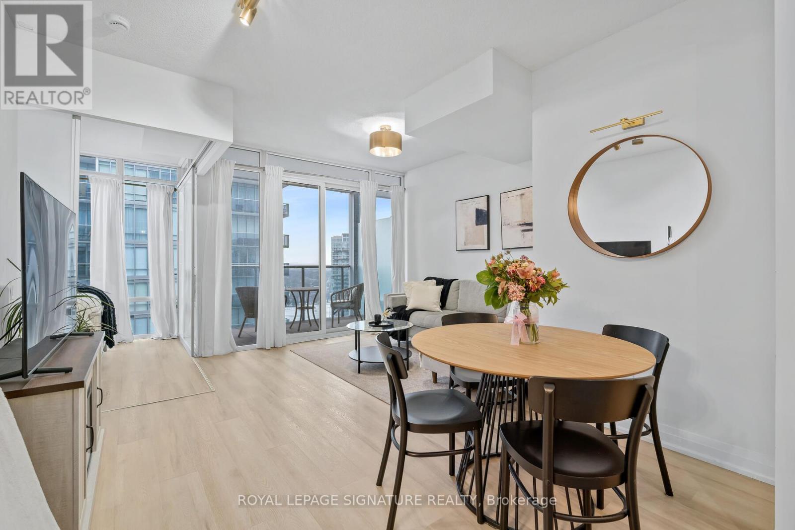 2803 - 90 Park Lawn Road, Toronto, Ontario  M8Y 0B6 - Photo 9 - W12678990