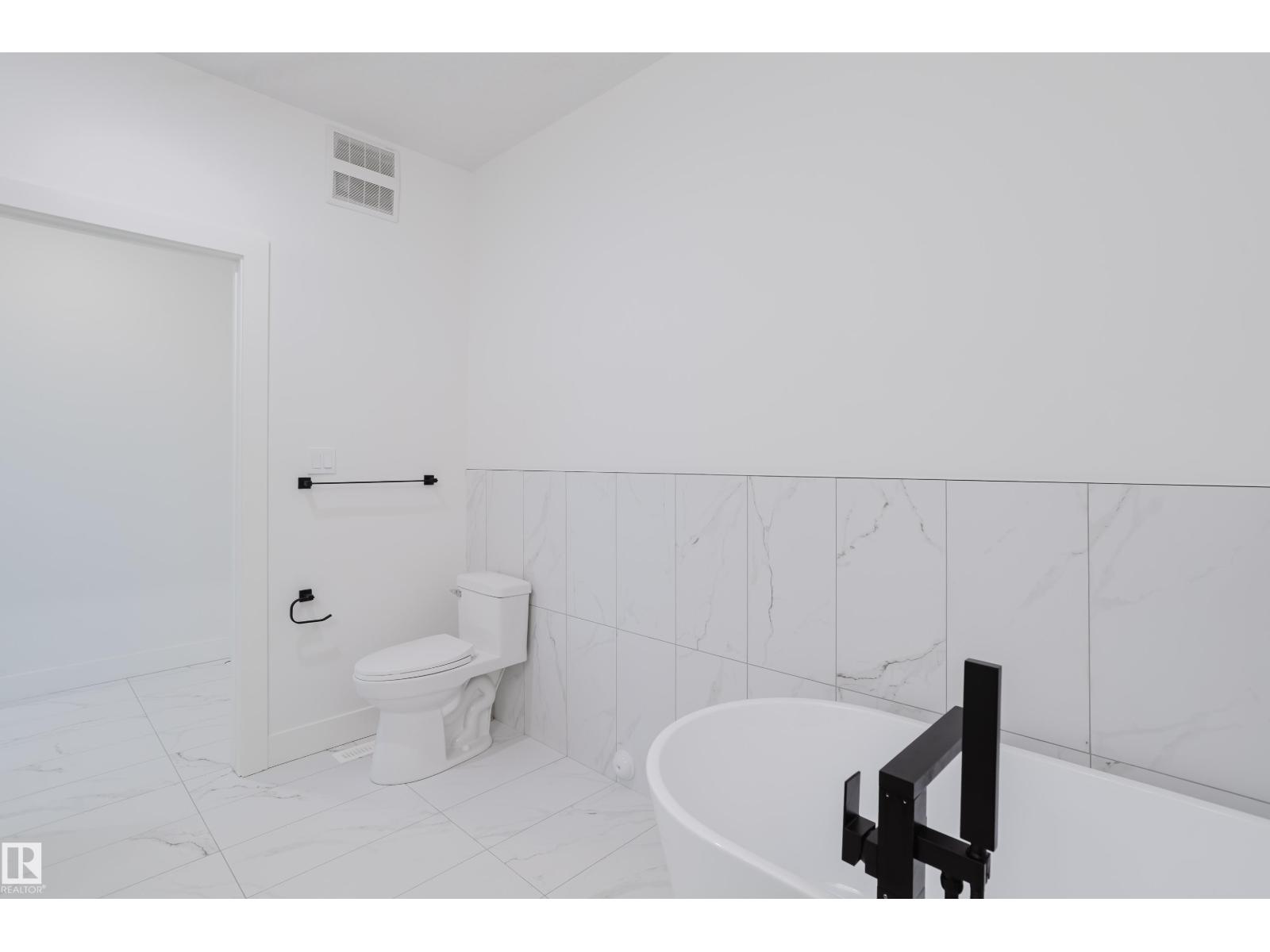 805 Elderberry Co Nw, Edmonton, Alberta  T6M 3J7 - Photo 44 - E4469481