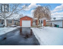 261 COUNTRY HILL DRIVE, Kitchener, Ontario