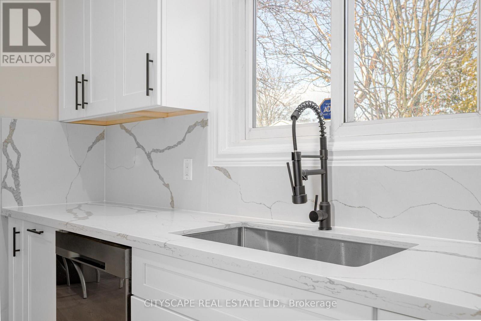 32 Edgeview Drive, Quinte West, Ontario  K8V 3G4 - Photo 14 - X12678998