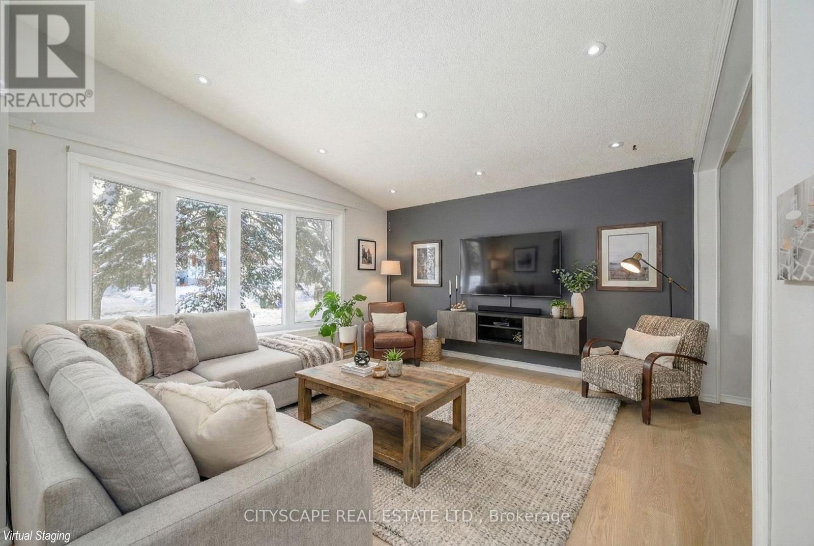 32 Edgeview Drive, Quinte West, Ontario  K8V 3G4 - Photo 7 - X12678998