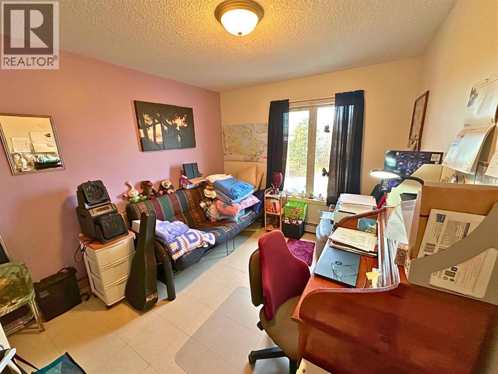 309, 80a Kelloway Crescent, Red Deer, Alberta  T4P 4G7 - Photo 14 - A2271157