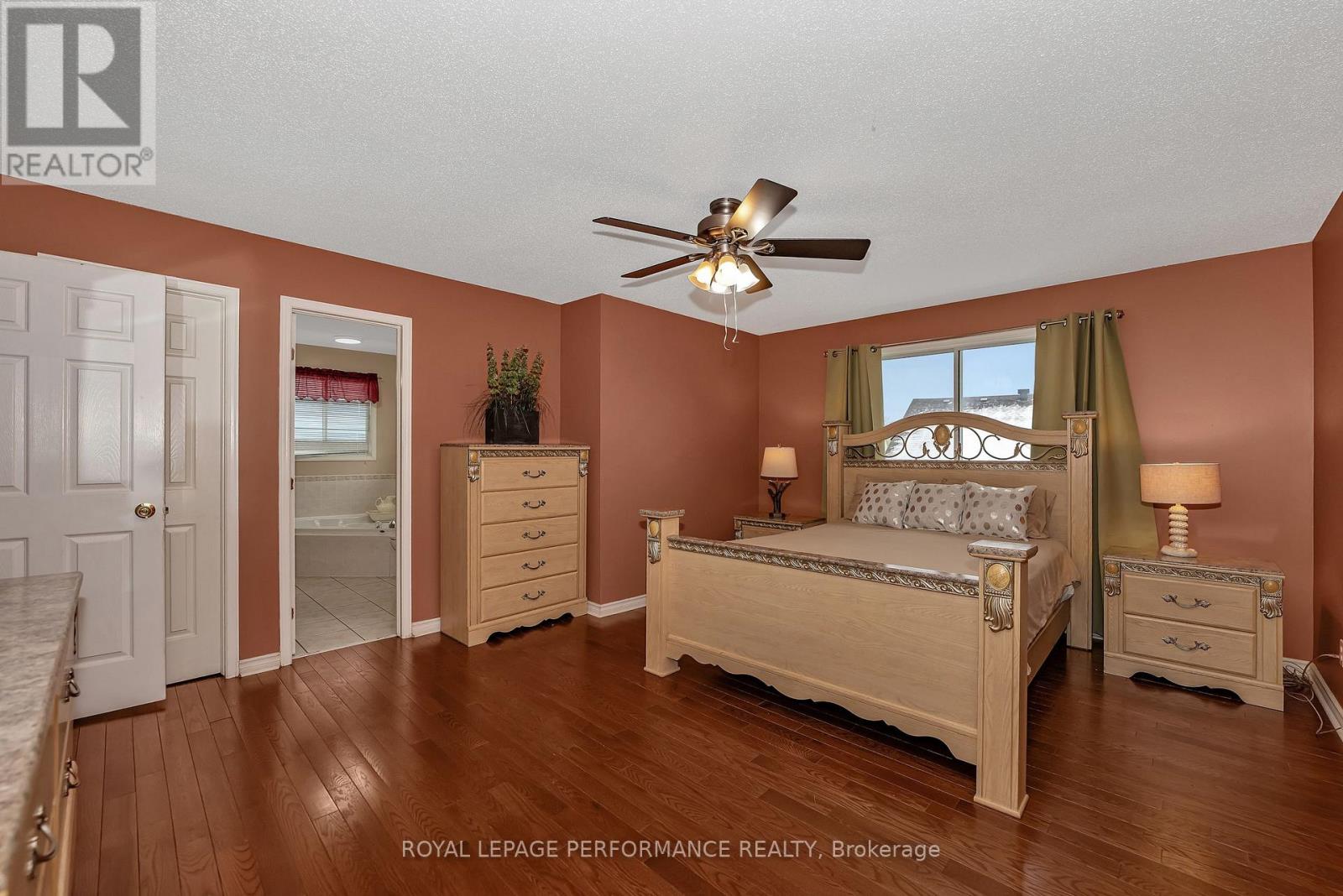 644 Valin Street, Ottawa, Ontario  K4A 3S9 - Photo 28 - X12679028