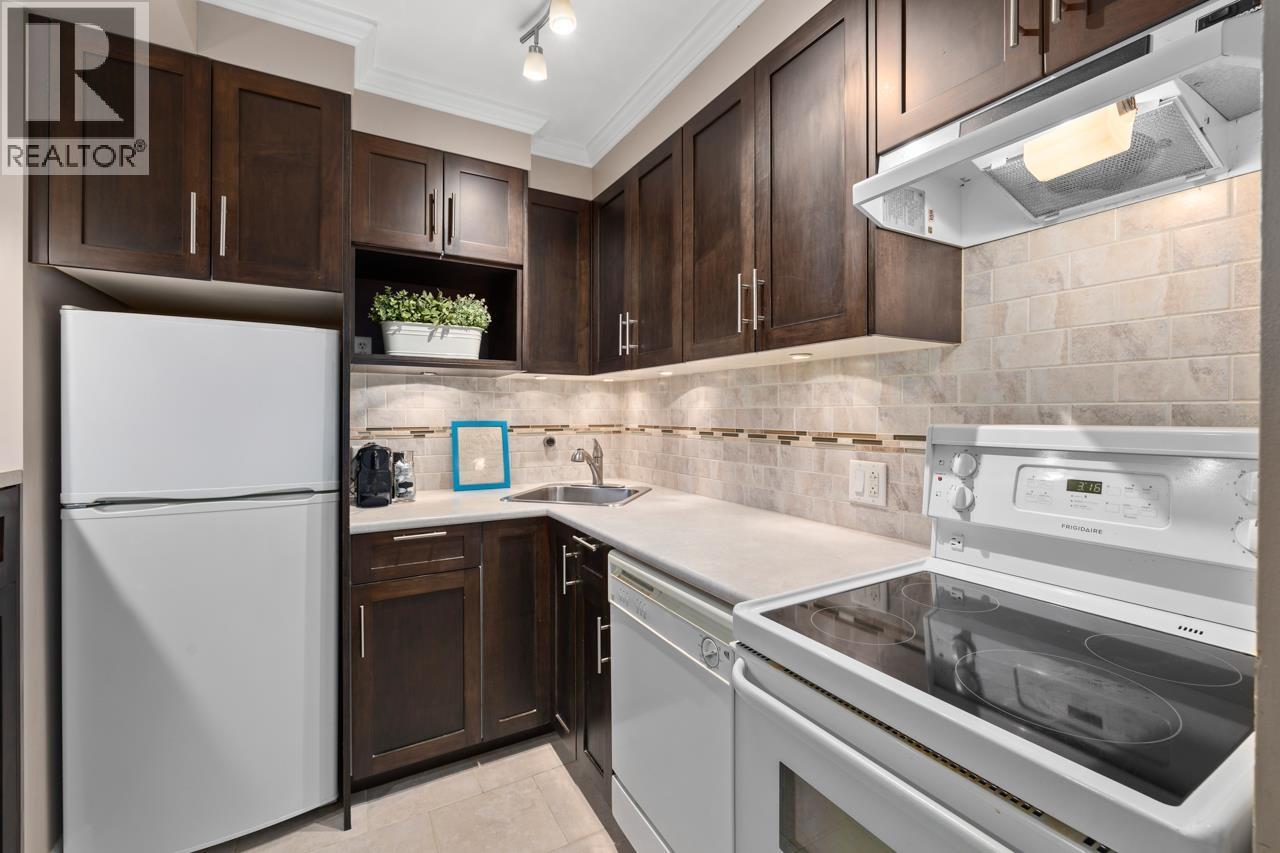 308 2025 W 2nd Avenue, Vancouver, British Columbia  V6J 1J6 - Photo 12 - R3077684