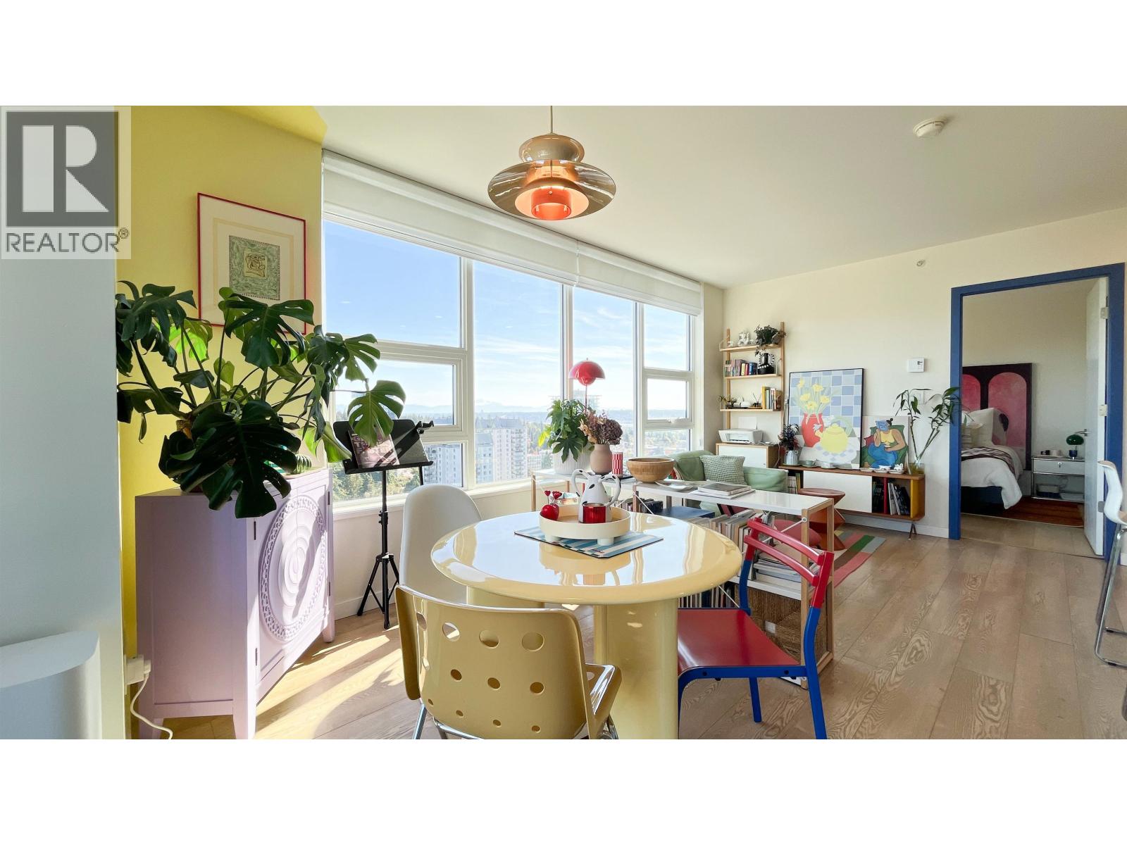 2304 530 Whiting Way, Coquitlam, British Columbia  V3J 0J4 - Photo 10 - R3077686