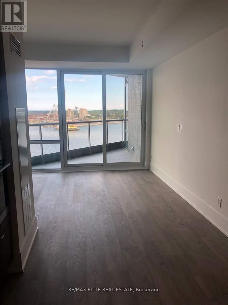 621 - 1 Edgewater Drive, Toronto, Ontario  M5A 1L1 - Photo 2 - C12679032