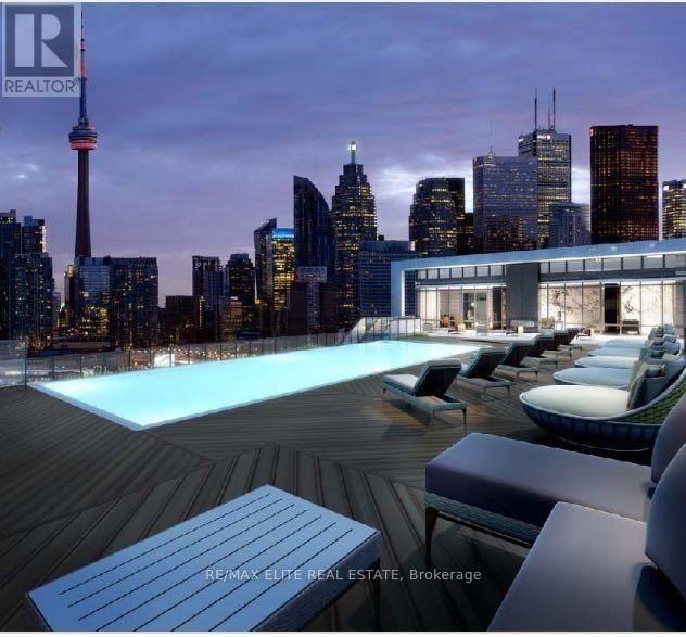 621 - 1 Edgewater Drive, Toronto, Ontario  M5A 1L1 - Photo 5 - C12679032