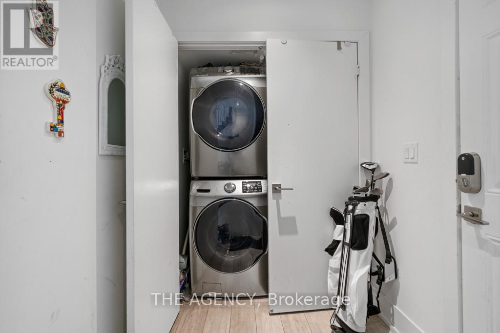 507 Nairn Avenue, Toronto, Ontario  M6E 4J2 - Photo 21 - W12679020