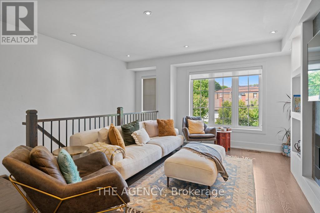 507 Nairn Avenue, Toronto, Ontario  M6E 4J2 - Photo 5 - W12679020