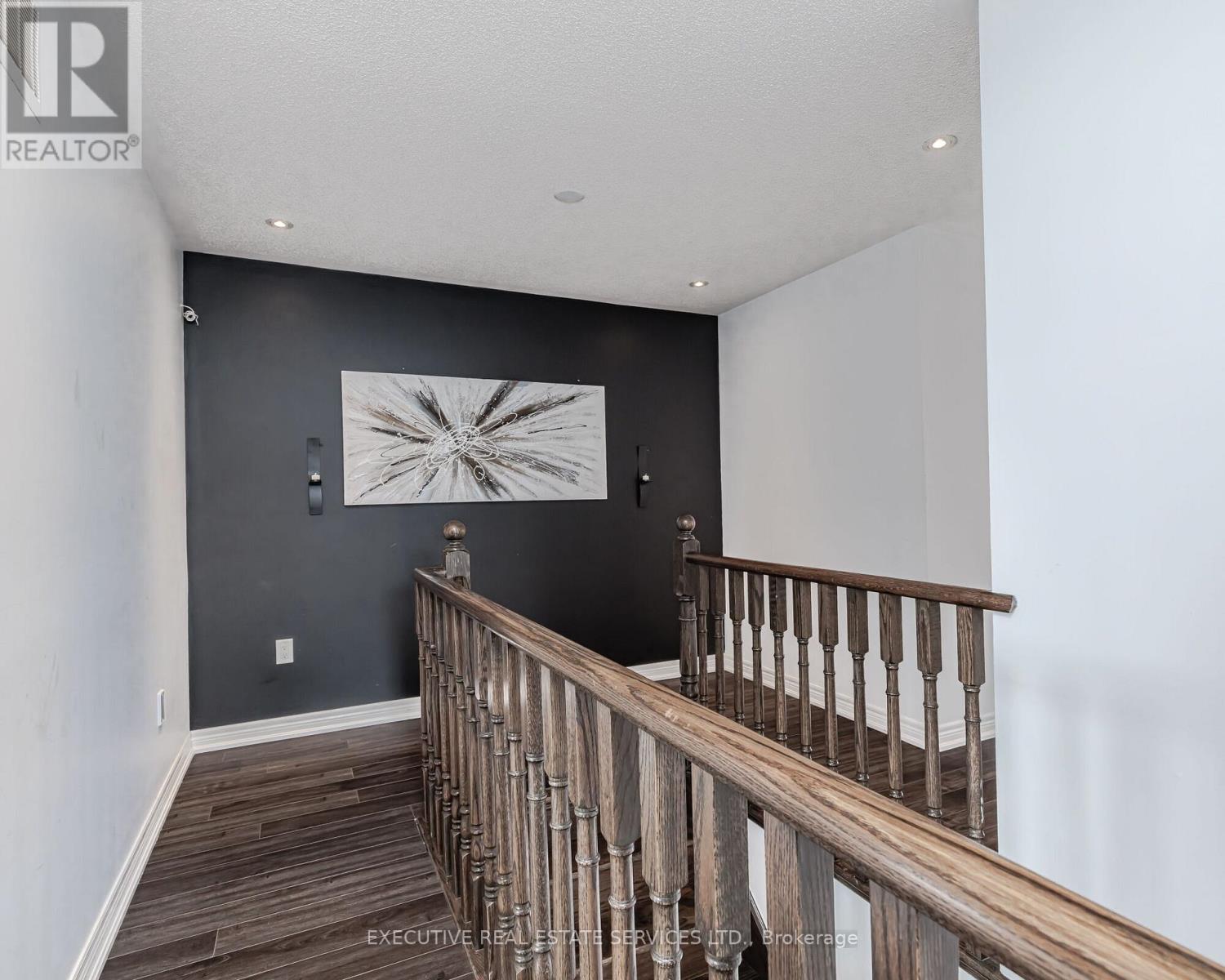 2 Nectarlane Avenue, Caledon, Ontario  L7C 3M8 - Photo 32 - W12679034