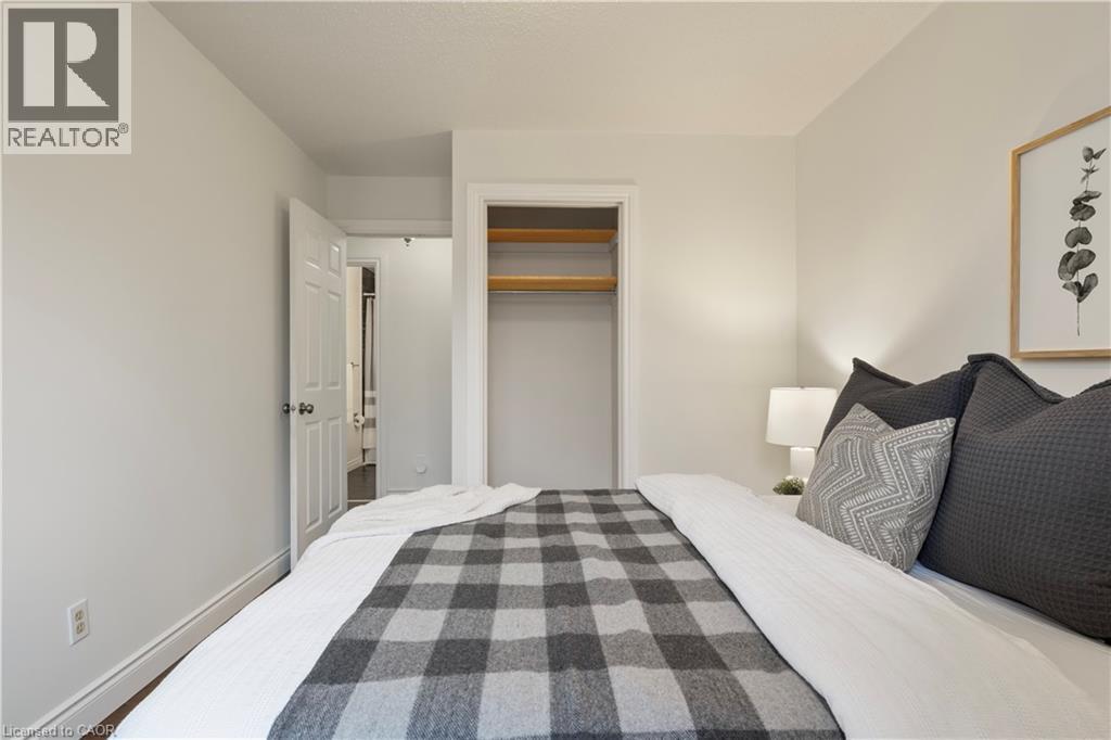 60 Devonglen Drive, Kitchener, Ontario  N2E 2C5 - Photo 21 - 40796723