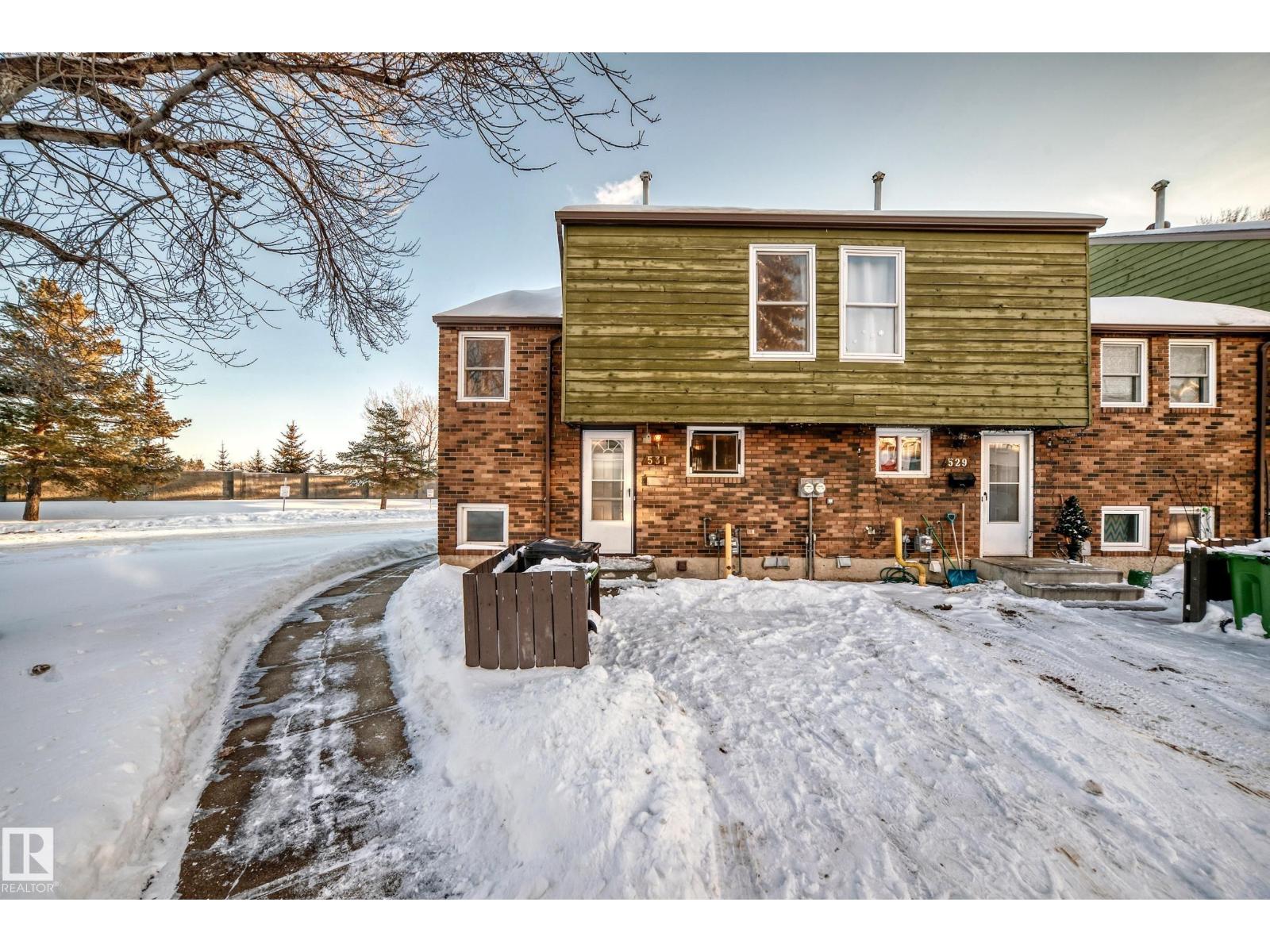 531 Abbottsfield Rd Nw, Edmonton, Alberta  T5W 4R3 - Photo 1 - E4469483