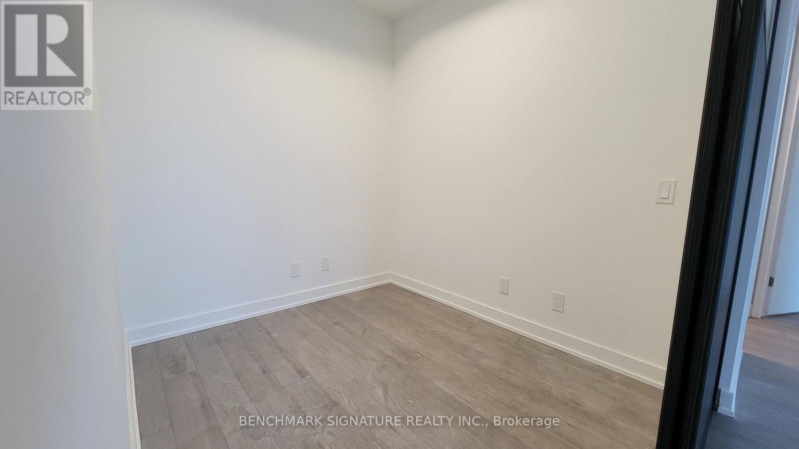 5601 - 88 Queen Street E, Toronto, Ontario  M5C 0B6 - Photo 8 - C12580320