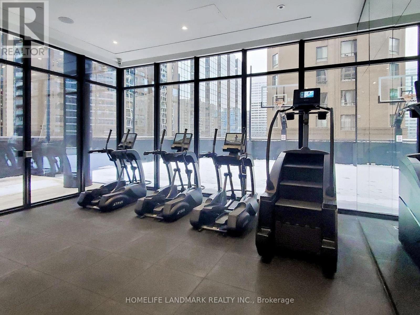 2007 - 20 Edward Street, Toronto, Ontario  M5G 0C5 - Photo 14 - C12679070