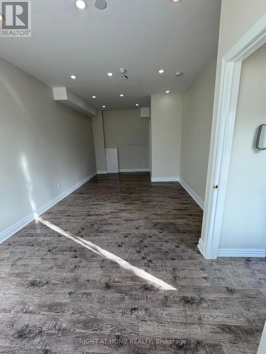 8 - 1250 St. Martins Drive E, Pickering, Ontario  L1W 0A2 - Photo 9 - E12679052