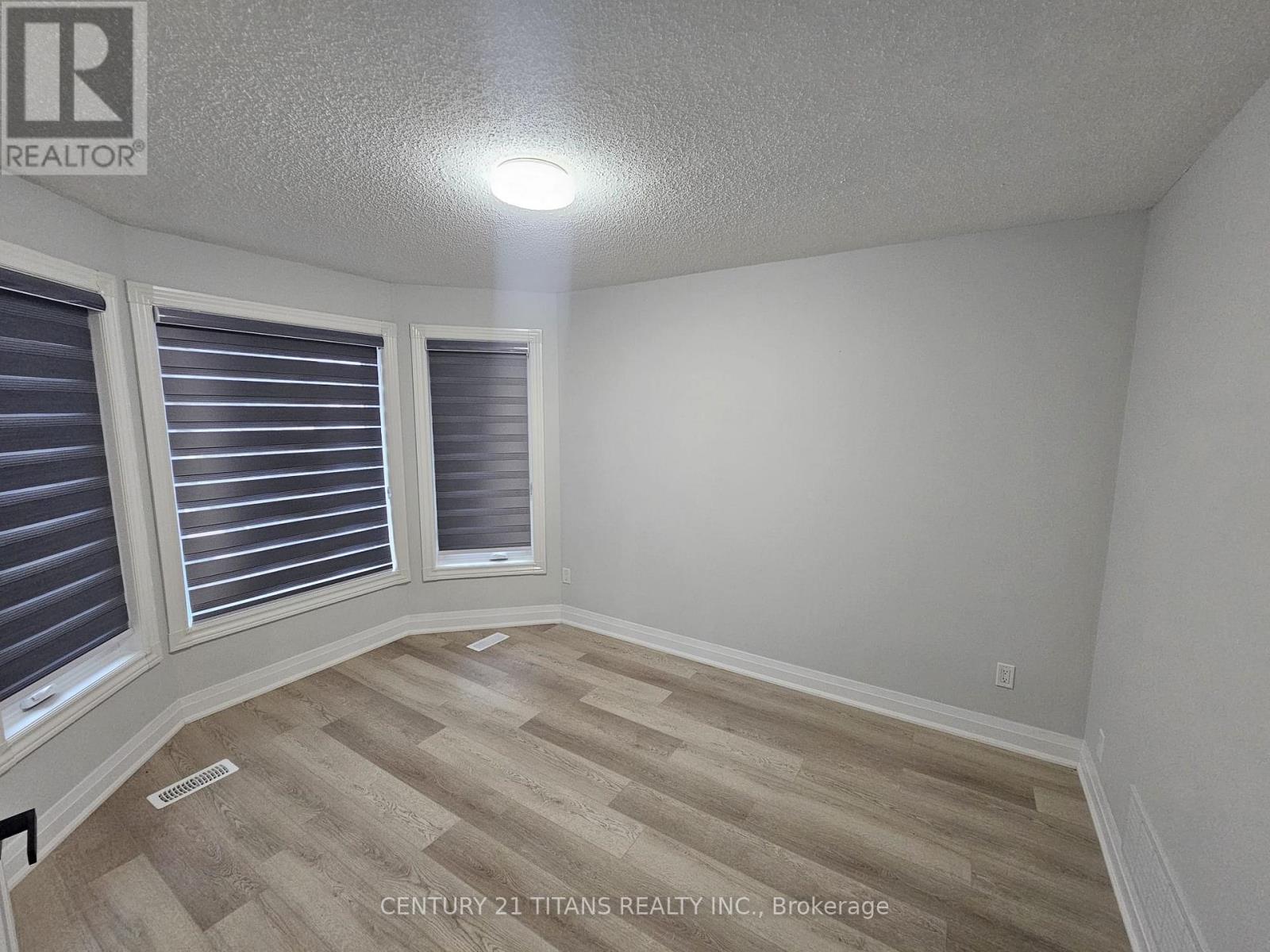 Main Floor - 1959 Dalhousie Crescent, Oshawa, Ontario  L1G 8C3 - Photo 8 - E12679064