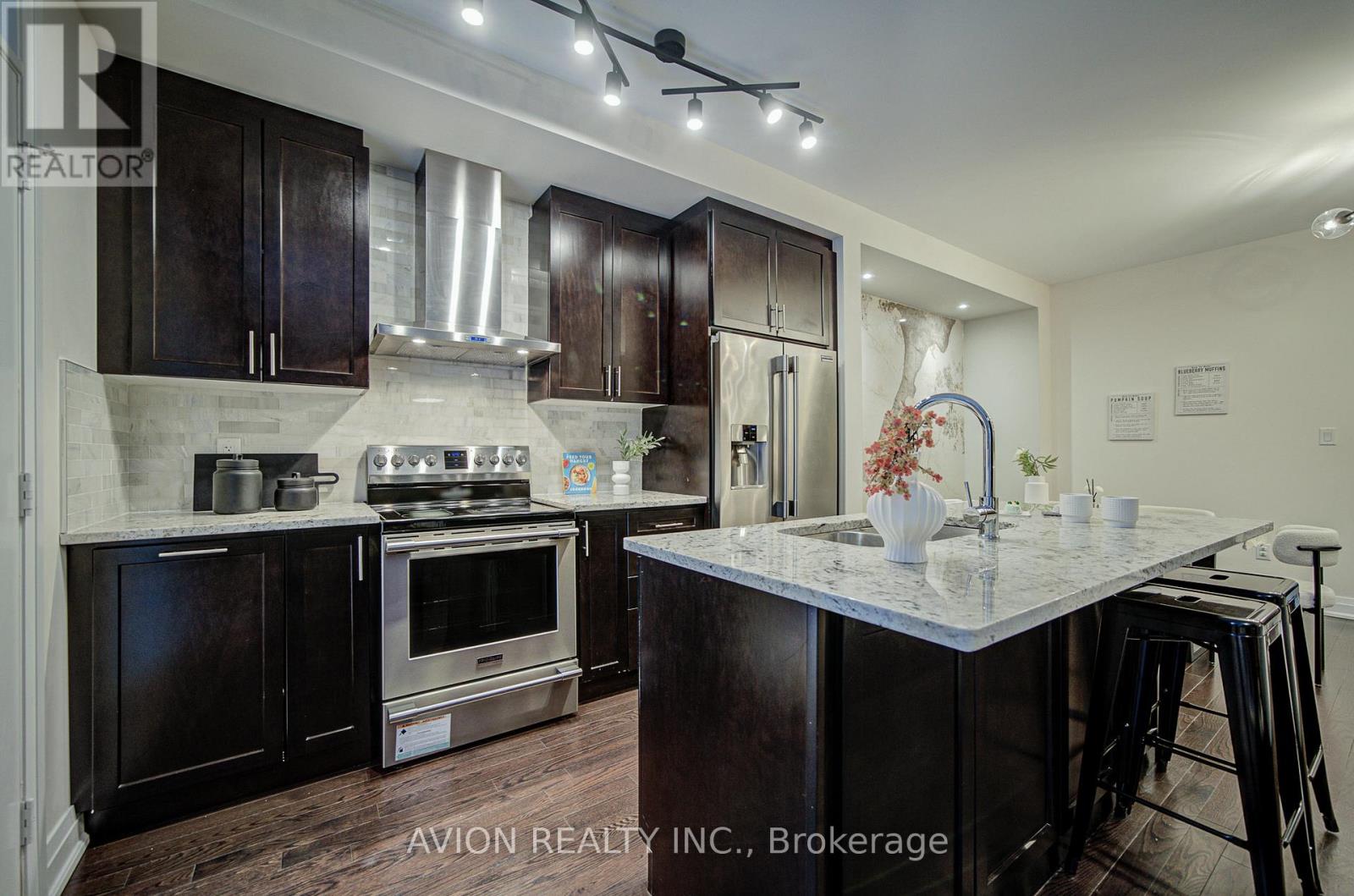 42 Causland Lane, Richmond Hill, Ontario  L4S 0G5 - Photo 11 - N12679076