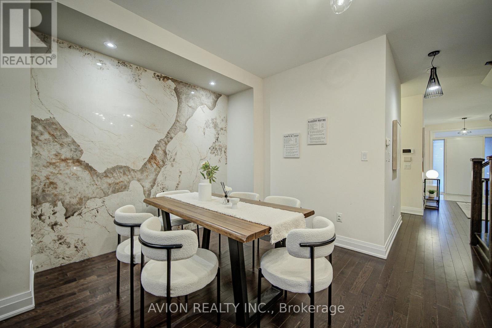 42 Causland Lane, Richmond Hill, Ontario  L4S 0G5 - Photo 8 - N12679076