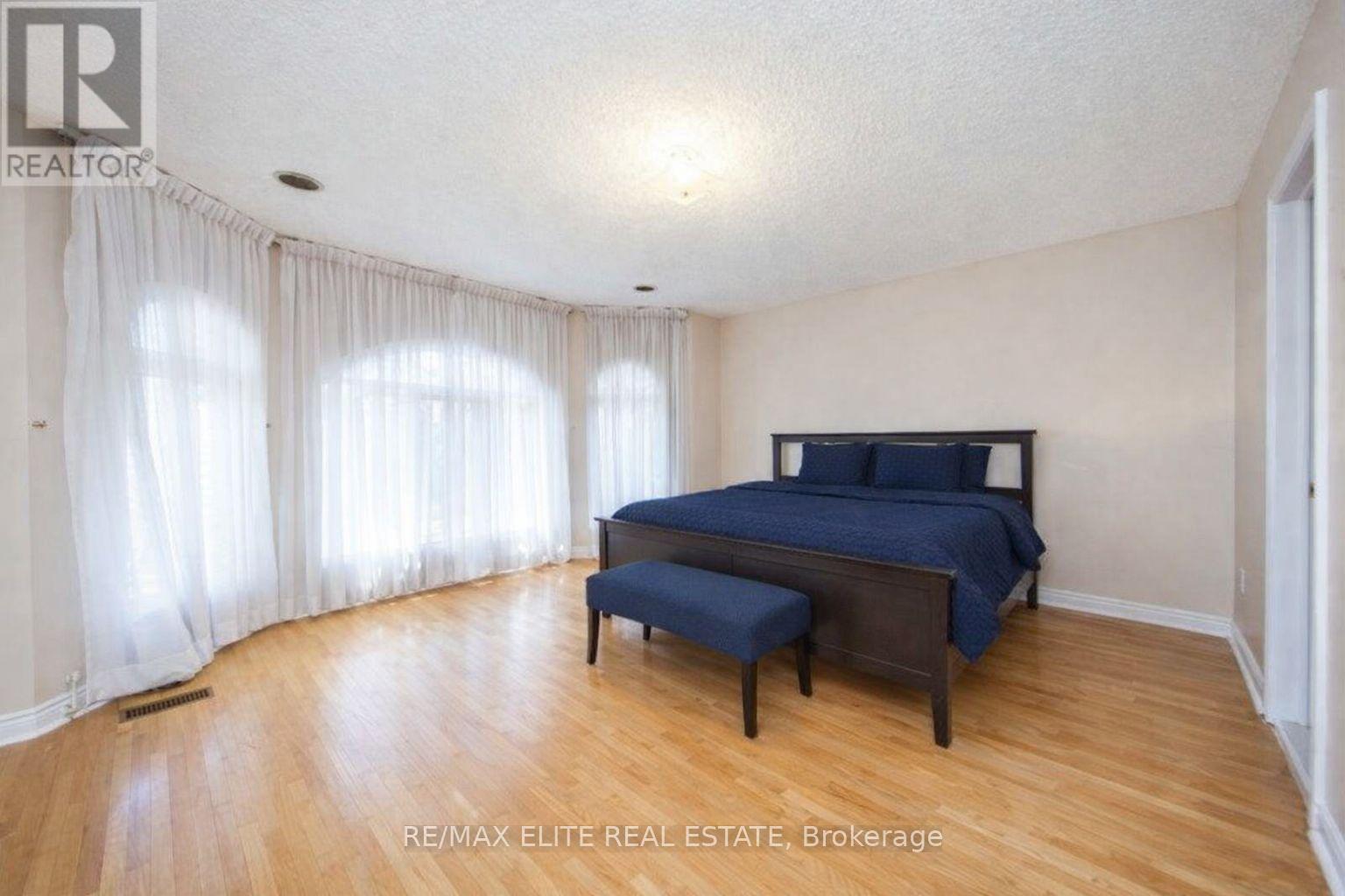 5 Emmeline Crescent, Toronto, Ontario  M1S 1L1 - Photo 5 - E12679016