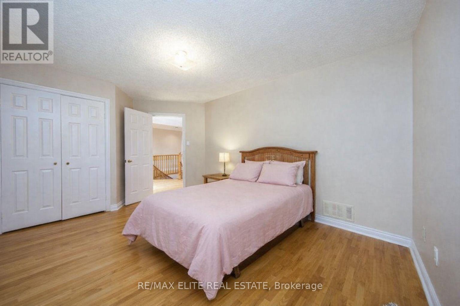 5 Emmeline Crescent, Toronto, Ontario  M1S 1L1 - Photo 7 - E12679016