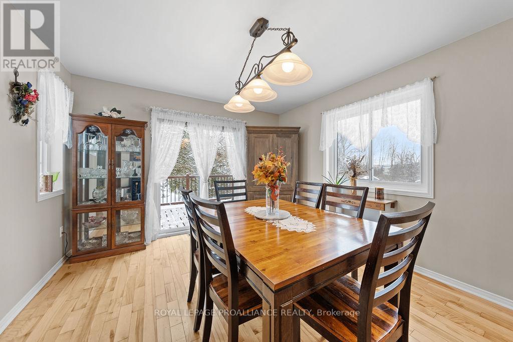 15 Gore Street, Loyalist, Ontario  K0H 2H0 - Photo 12 - X12679104