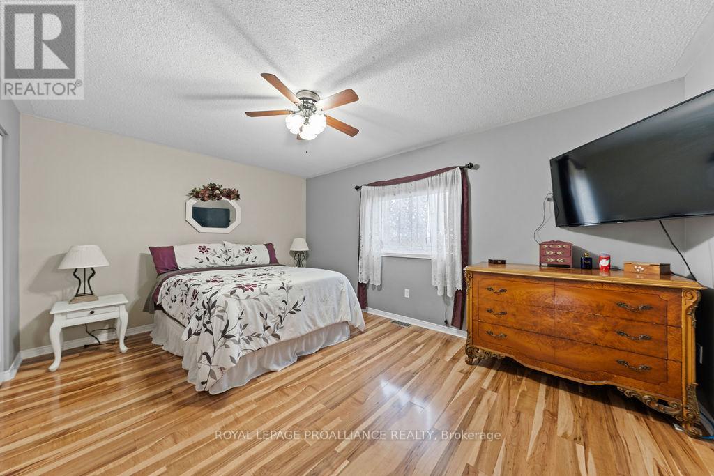 15 Gore Street, Loyalist, Ontario  K0H 2H0 - Photo 26 - X12679104