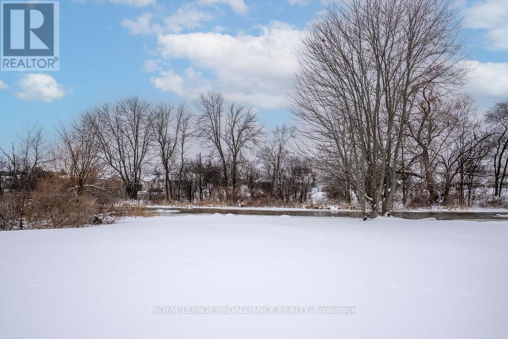 15 Gore Street, Loyalist, Ontario  K0H 2H0 - Photo 3 - X12679104