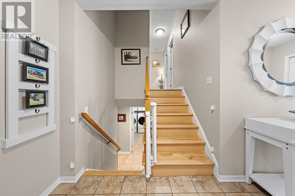 15 Gore Street, Loyalist, Ontario  K0H 2H0 - Photo 33 - X12679104