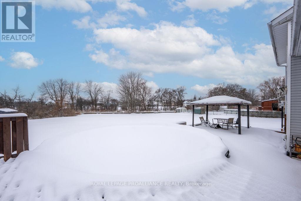 15 Gore Street, Loyalist, Ontario  K0H 2H0 - Photo 37 - X12679104
