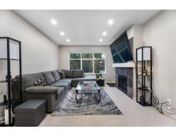 203 14885 105 AVENUE, Surrey, British Columbia