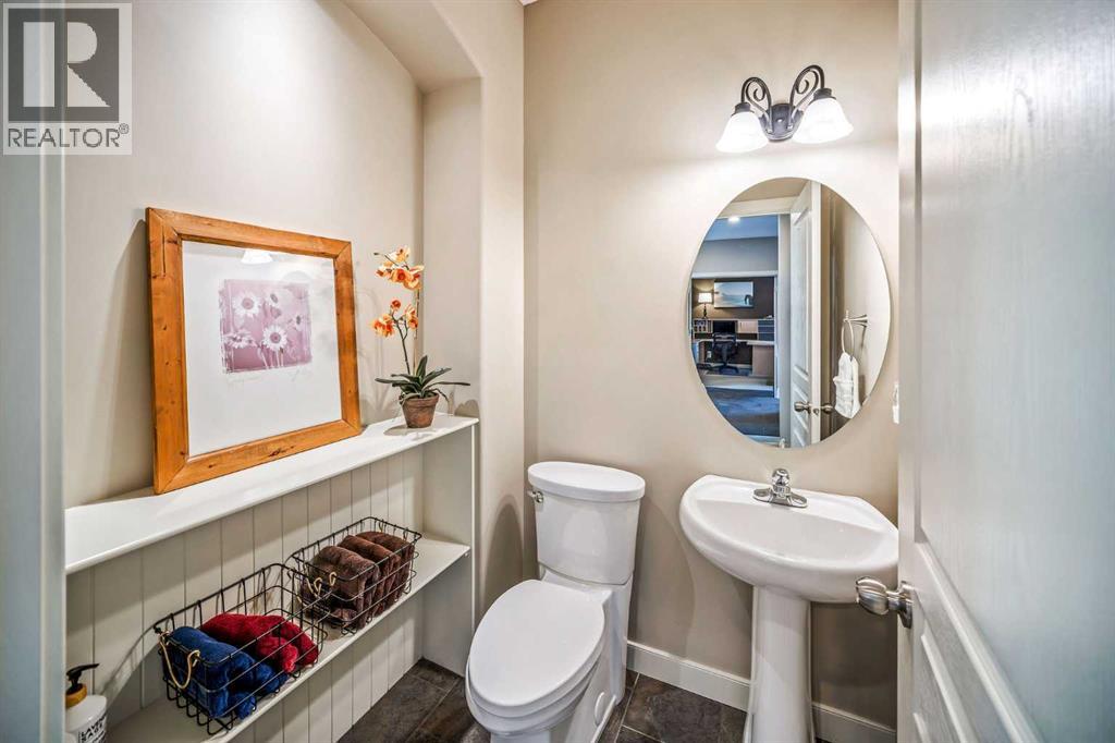 74 Sherwood Point Nw, Calgary, Alberta  T3R 1P2 - Photo 18 - A2273697