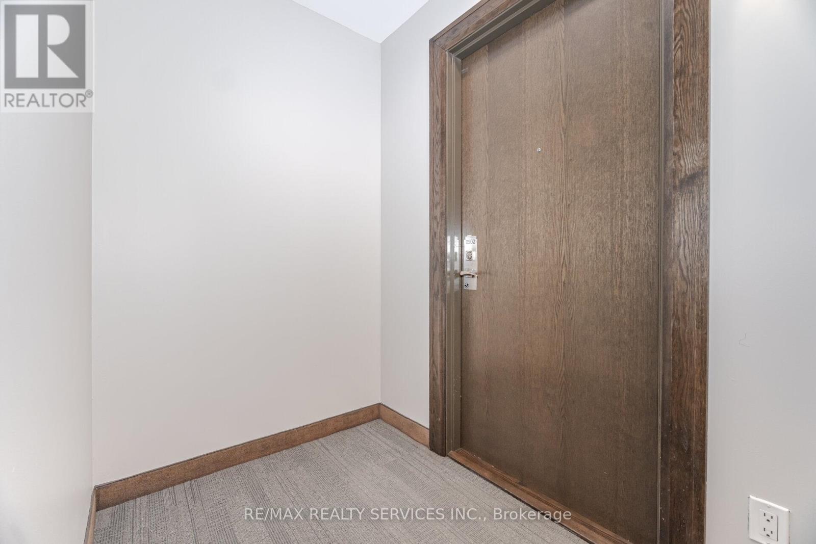 2902 - 2900 Highway 7 Road, Vaughan, Ontario  L4K 0G3 - Photo 3 - N12642074