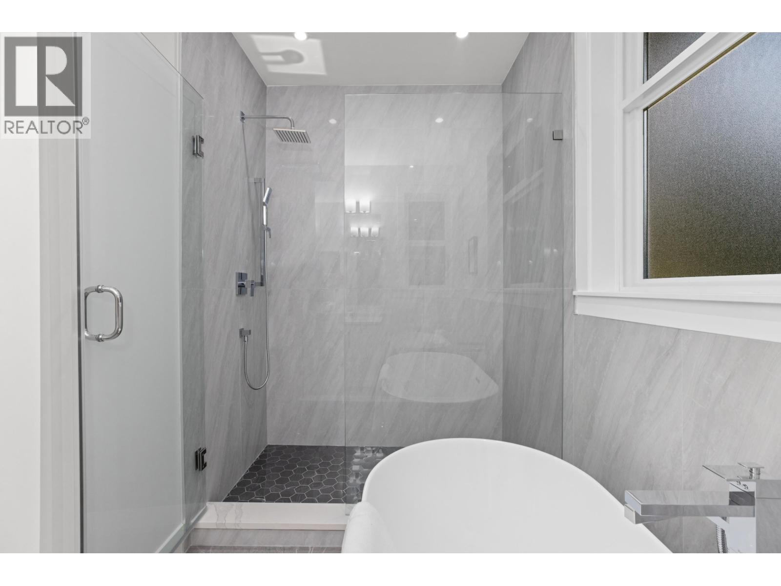 11048 243b Street, Maple Ridge, British Columbia  V2W 1H5 - Photo 21 - R3077696