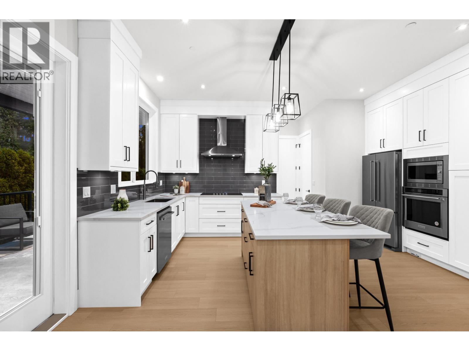 11048 243b Street, Maple Ridge, British Columbia  V2W 1H5 - Photo 5 - R3077696