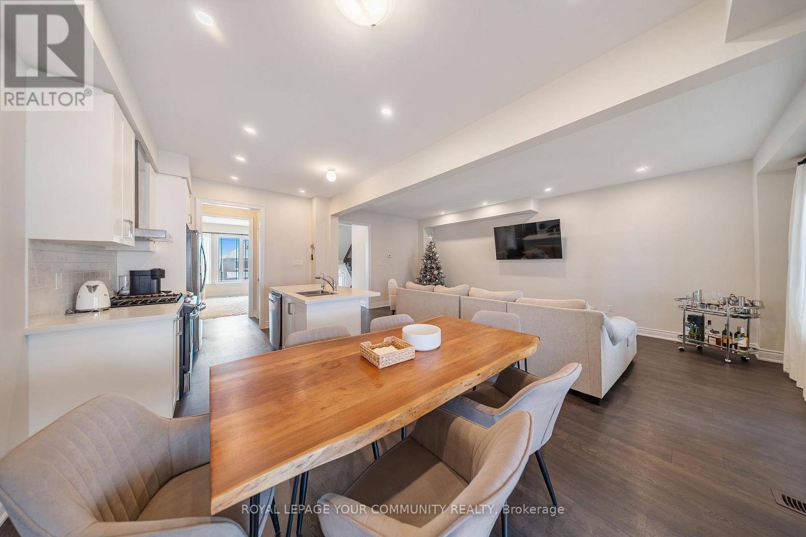 44 Janes Crescent, New Tecumseth, Ontario  L9R 0V9 - Photo 12 - N12679106