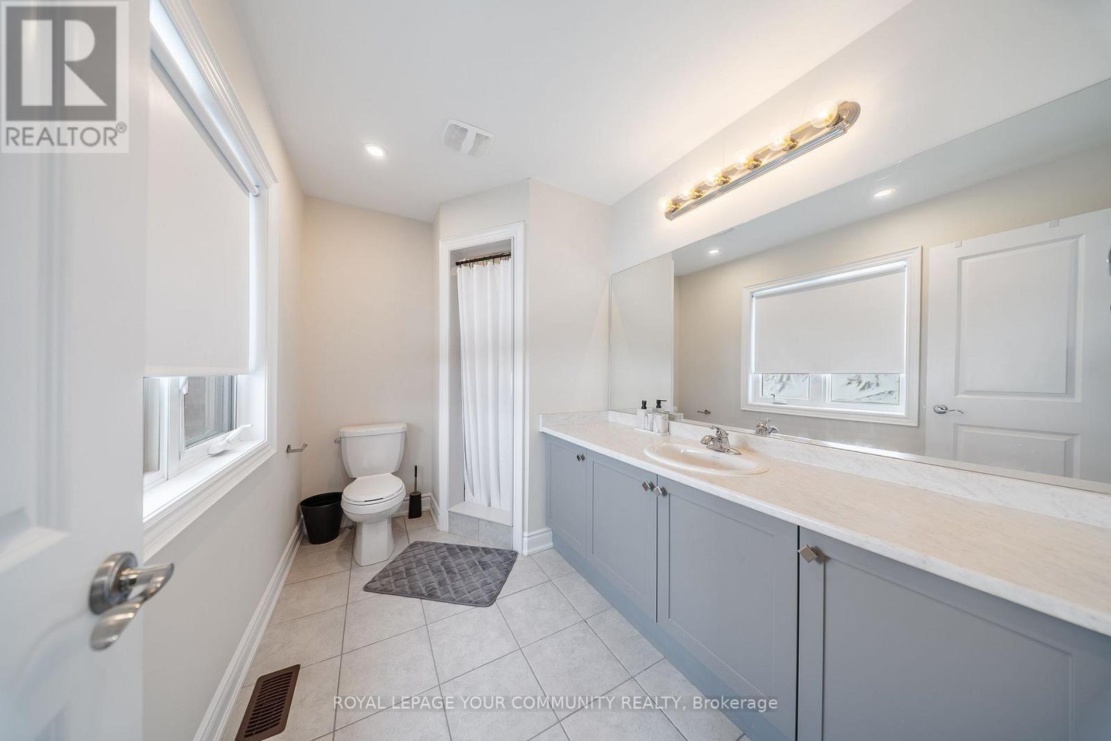 44 Janes Crescent, New Tecumseth, Ontario  L9R 0V9 - Photo 19 - N12679106