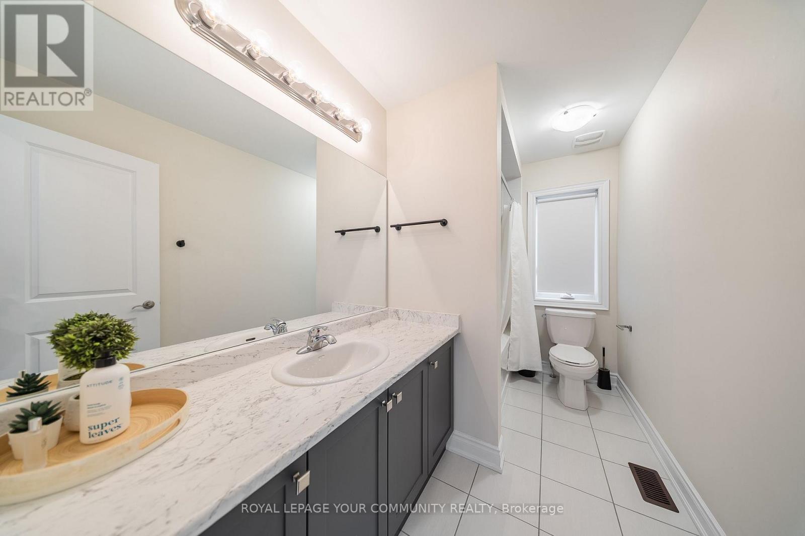 44 Janes Crescent, New Tecumseth, Ontario  L9R 0V9 - Photo 22 - N12679106